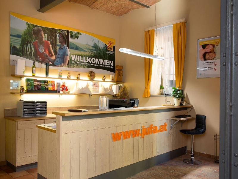 Jufa Hotel Weinviertel - Eselsmuehle Seefeld-Kadolz ภายนอก รูปภาพ