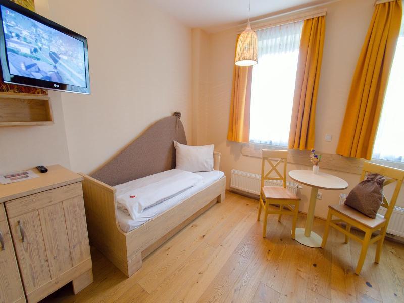 Jufa Hotel Weinviertel - Eselsmuehle Seefeld-Kadolz ภายนอก รูปภาพ