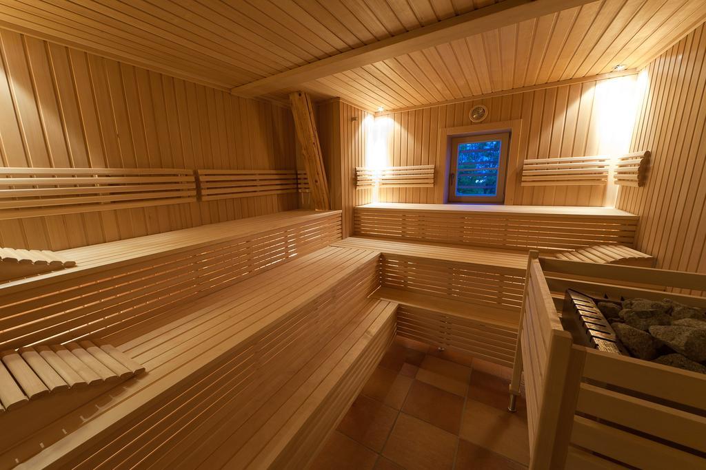 Jufa Hotel Weinviertel - Eselsmuehle Seefeld-Kadolz ภายนอก รูปภาพ